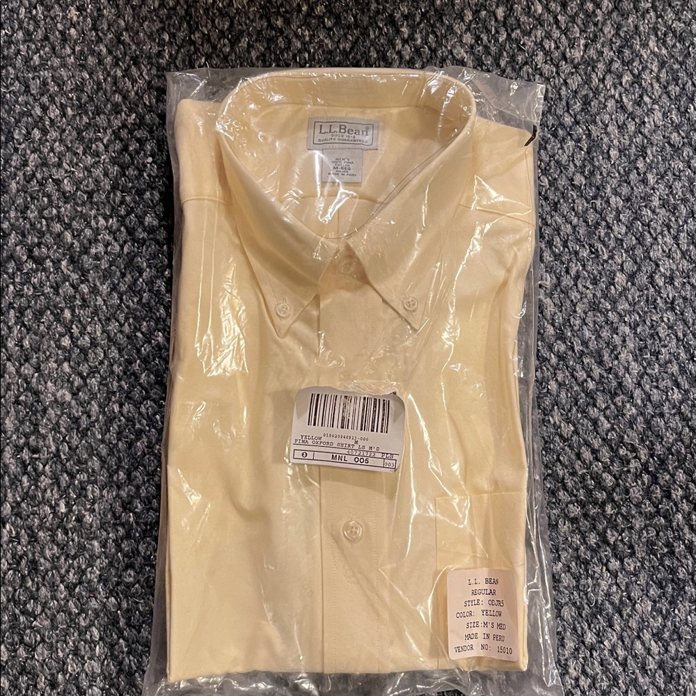 LL Bean Men’s Long Sleeve Pima Cotton Oxford Button Down Shirt, Yellow, Medium